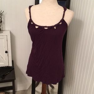Plum rope collar tank